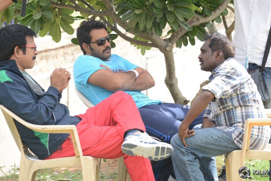 Dikkulu Choodaku Ramayya